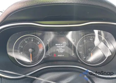 2020 Jeep Cherokee Latitude Plus Fwd from USA, damaged, VIN 1C4PJLLB5LD625047